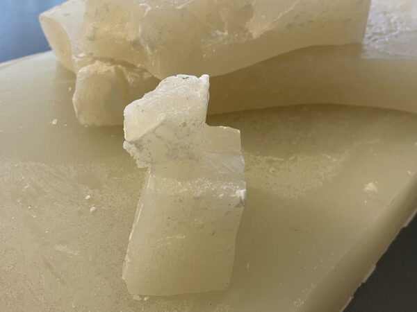 Ultra-Purified Paraffin Wax – Perfect for Clean, Long-Lasting Candles!