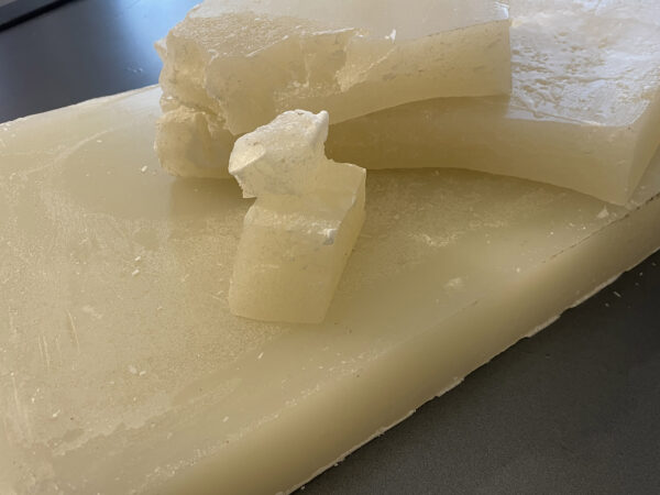 Ultra-Purified Paraffin Wax – Perfect for Clean, Long-Lasting Candles!